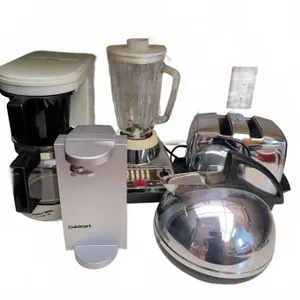 Small Kitchen Appliances Lot: Cuisinart, Proctor Silex, Oster