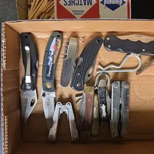 Pocket knives