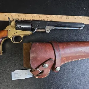 Filleptta 44 Cal Pistol w/Holster