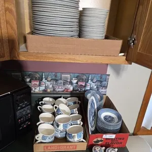 Currier and Ives China Set (3 boxes, Cups, Bowl, P