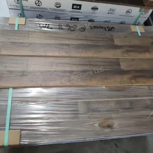 Parlor Oak laminate flooring 750ft