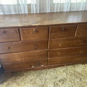 10 door dresser