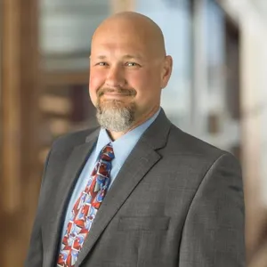 Meet the Auctioneer - Scott