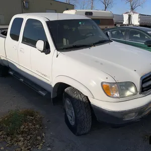 2002  Toyota Tundra Truck (Non-Runner)
 UNRESERVED