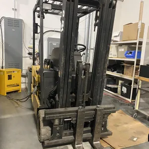 Yale 3000 lb Electric Forklift
 UNRESERVED