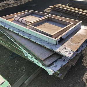 Lift of Ply Wood of Various Sizes
 UNRESERVED