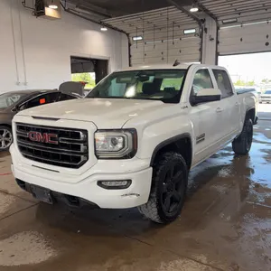 2017  GMC  Sierra 1500  4x4 SLE 4dr Crew Cab 5.8 ft. SB
