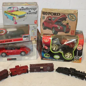 Model Cars & Trains