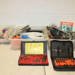 Hand Tools & Hardware