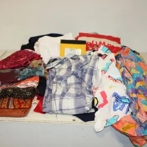 Clothing & Scarves