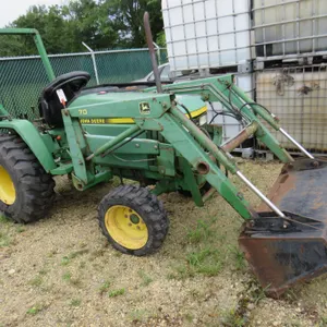 JD 770 Utility Tractor & Loader