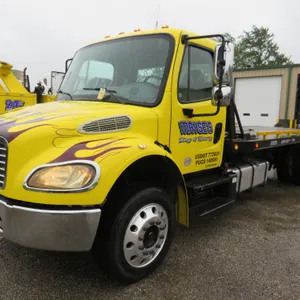 2017 Freightliner Rollback Truck