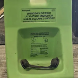 Emergency Eyewash Station