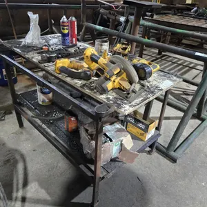 Table & DeWalt Power Tools
 UNRESERVED