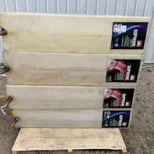 (4) Plastic Oil Tanks w/ Valves (309 L)
 UNRESERVED