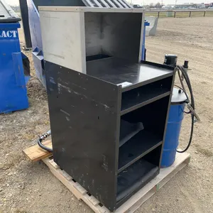 Metal Shelf
 UNRESERVED