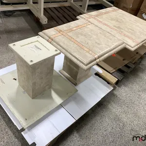 (2) Side Tables and Coffee Table
 UNRESERVED