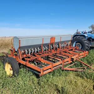 13' Seedrite Hoe Drill
 UNRESERVED
