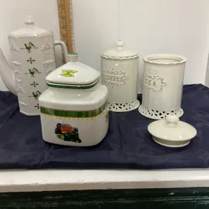 JD JAR, ROOSTER MOTIF COFFEE POT, COFFEE & TEA CANISTERS
