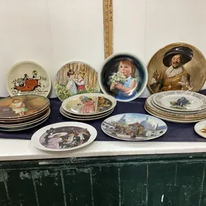 (2) BOXES W/ COLLECTOR PLATES