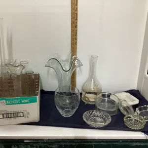 (2) BOXES W/ CLEAR GLASSWARE