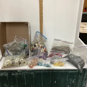 COLLECTION OF BUTTONS