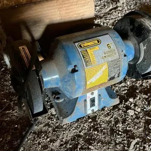 Brand New Tradesmaster 6” bench grinder