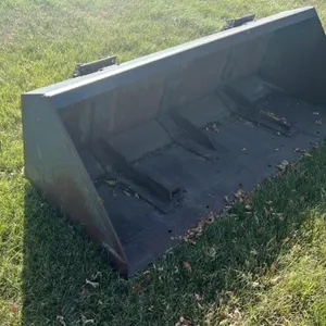 6’ smooth edge material bucket, Seller CAN NOT load