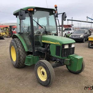 2003 John Deere 5220 Tractor
 UNRESERVED