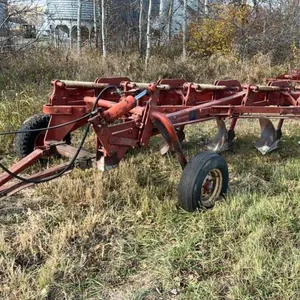 Melroe 911 5 bottom plow,  S/N 2014