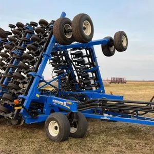 40’ NH P2080 Air disc planter, S/N YHS075030