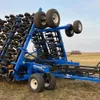 40’ NH P2080 Air disc planter, S/N YHS075030