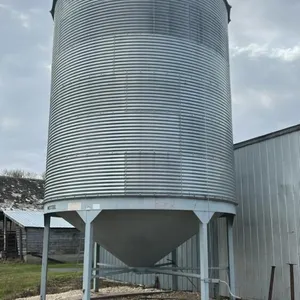 Approx 2200 bushel Westeel bin on Westeel hopper cone, Bin #2