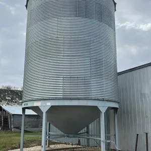 Approx 2200 bushel Westeel bin on Westeel hopper cone, Bin #2