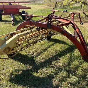 NH 256 side delivery rake w/ rubber mount teeth, S/N 292214
