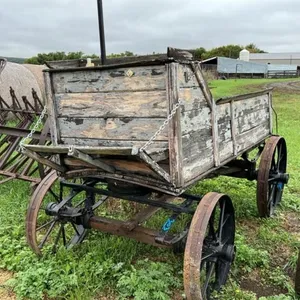 4 wheeled wagon box on steel tires