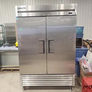 True T49FHC 2-Door Stainless Reach in Refrigerator (Approx. 54" x 30" x 83")
 UNRESERVED