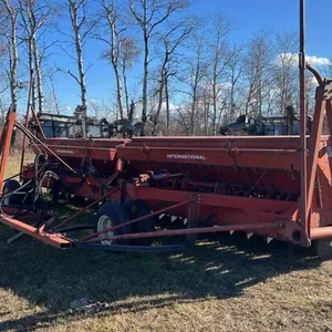 24’ IH 6200 D/D press drills, S/N C005106, C005114
