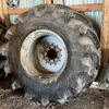 Like New Firestone 30.5L-32 combine drive tire, Rim for NH TX36 combine