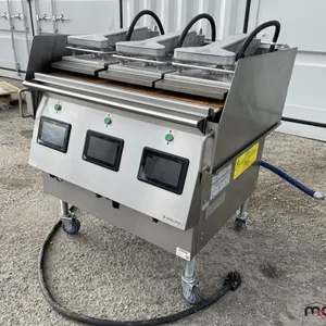 Garland Two-Sided Triple Gas Grill (XPG36)
 UNRESERVED