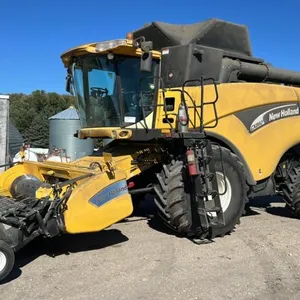 NH CX860 Combine, S/N 311504018