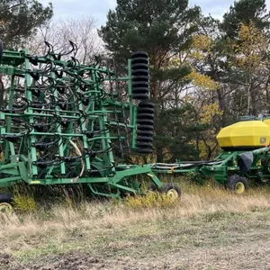 JD 1820 Air drill + JD 1900 air cart , Air drill S/N 695198, Air cart S/N 695292