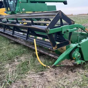 30' JD 930 Rigid straight cut header, S/N H00930R672424