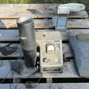 Labtronics 919 moisture tester