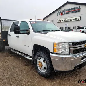 2013 Chevrolet 3500 HD Crew Cab Flatbed Truck
 UNRESERVED