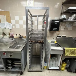 Aluminum Cooling Rack & Trays
 UNRESERVED