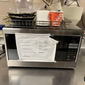 Panasonic Microwave
 UNRESERVED