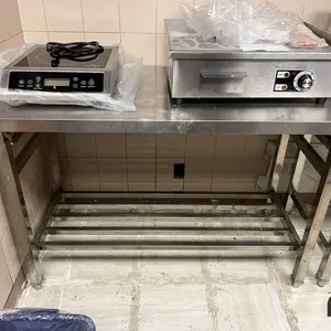 Stainless Table
 UNRESERVED