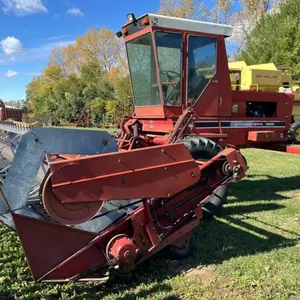 19’ IH 4000 swather, S/N 003922