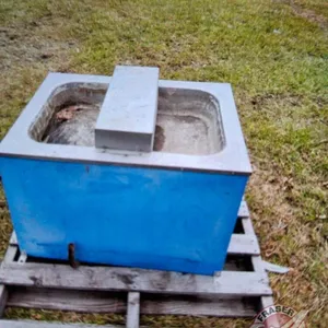 CanArm water bowl